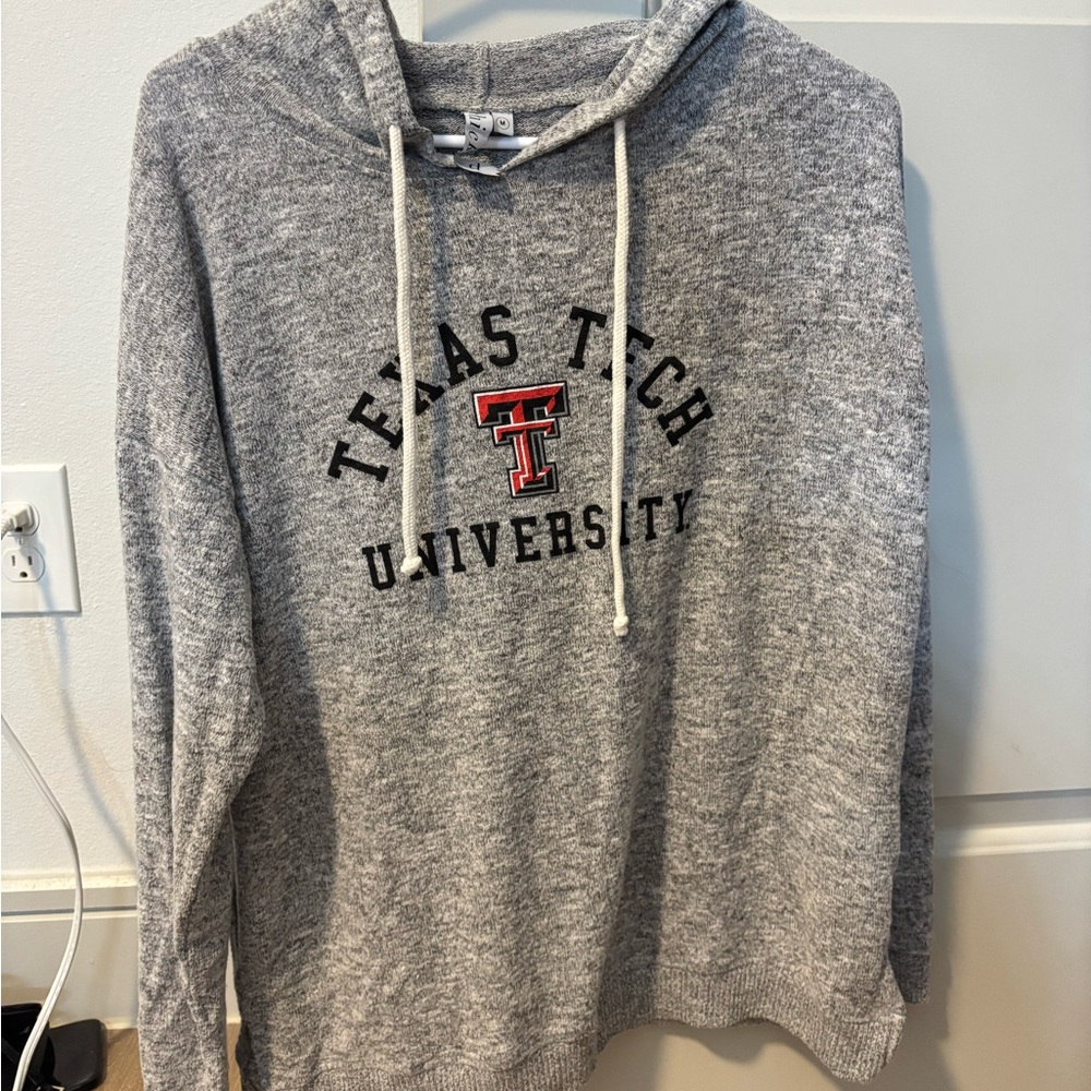 Chick a D Texas Tech women’s pullover